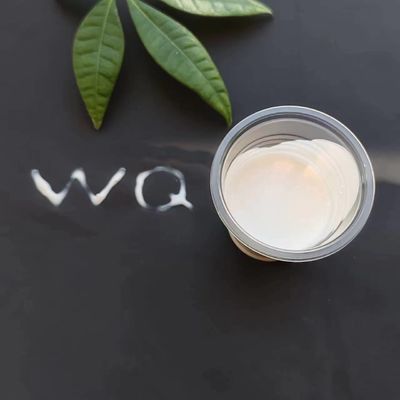 Un buon prezzo. Emulsione di paraffina economica con buona lubrificazione impermeabile antiaderente per rivestimenti ad acqua in linea