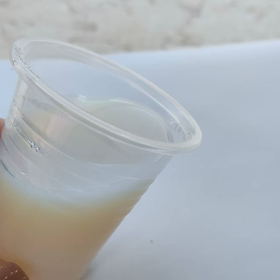 Un buon prezzo. Emulsione di acrilico di stirene Buona compatibilità con agenti antirrugine e pigmenti antirrugine, ha un'eccellente adesione con il substrato metallico, resistenza all'acqua, spruzzo di sale e resistenza agli alcali. in linea